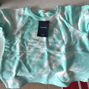 Crew cuts top